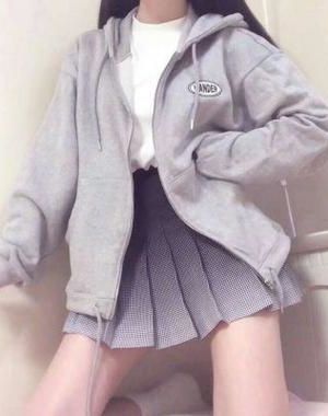 【短篇】白月光装乖后我闪婚了 作者：半朝半暮小说阅读